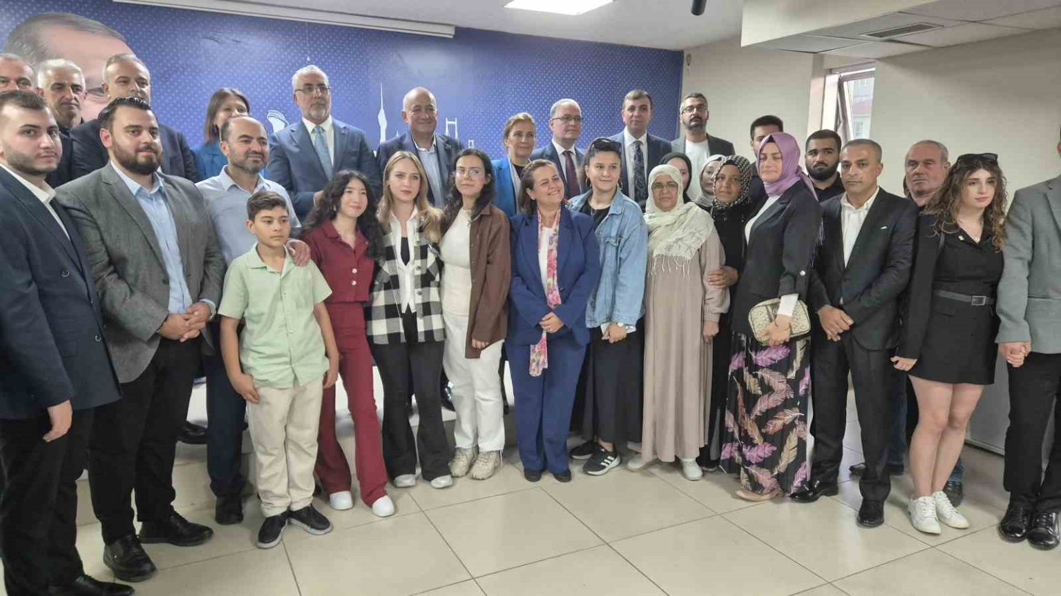 bakan-isikhan-golge-etmeyin-sgkya-olan-borclarinizi-odeyin