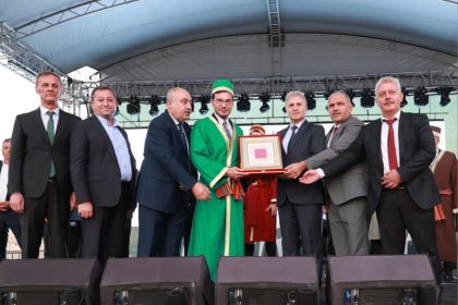 baskan-yazicioglu-ahilik-uretkenligin-adidir