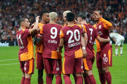 corendon-alanyaspor-ile-galatasaray-19-randevuda