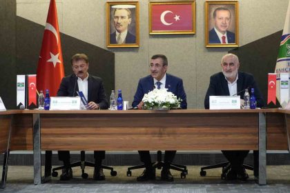cumhurbaskani-yardimcisi-yilmaz-turkiye-yuzyili-huzurun-ve-kardesligin-yuzyili-olacaktir