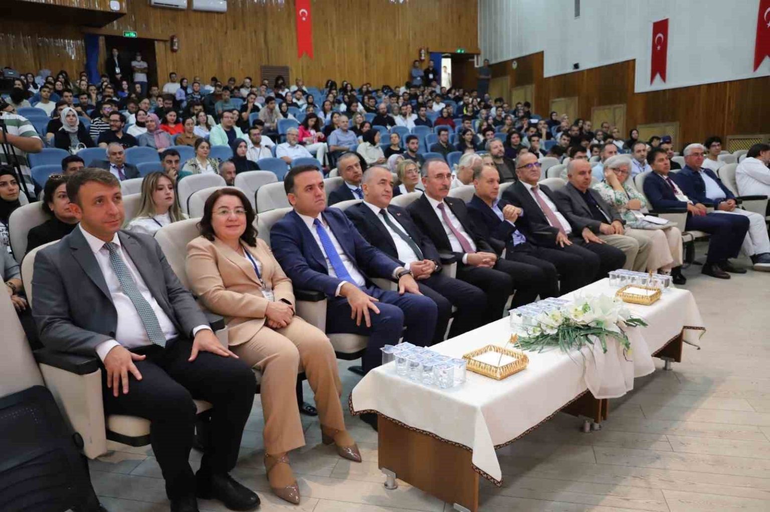 fude-3-uluslararasi-muhendislikte-ilerlemeler-ve-yenilikler-konferansi
