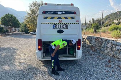 gazipasada-jandarma-ve-polisten-servislere-siki-denetim