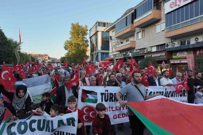 gedizde-filistine-destek-yuruyusu-zulme-karsi-susmayacagiz