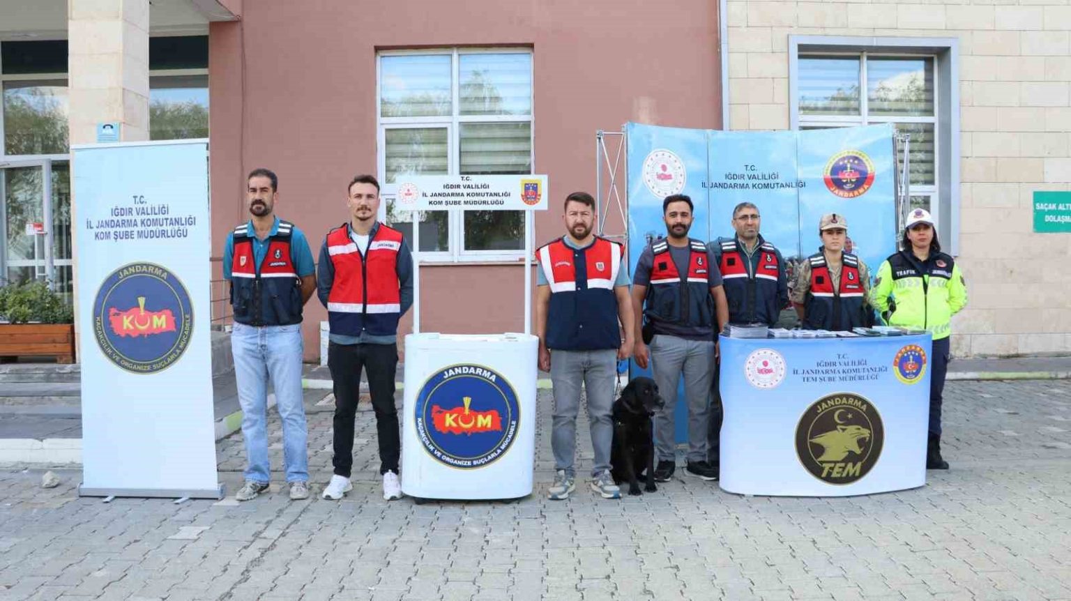 igdirda-universite-ogrencilerine-guvenlik-ve-farkindalik-egitimi