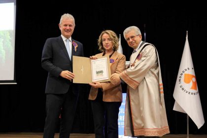 izmir-ekonomiden-yeni-doneme-merhaba