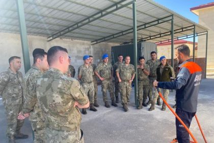 komandolara-verilen-enkazda-arama-ve-kurtarma-egitimi-tamamlandi