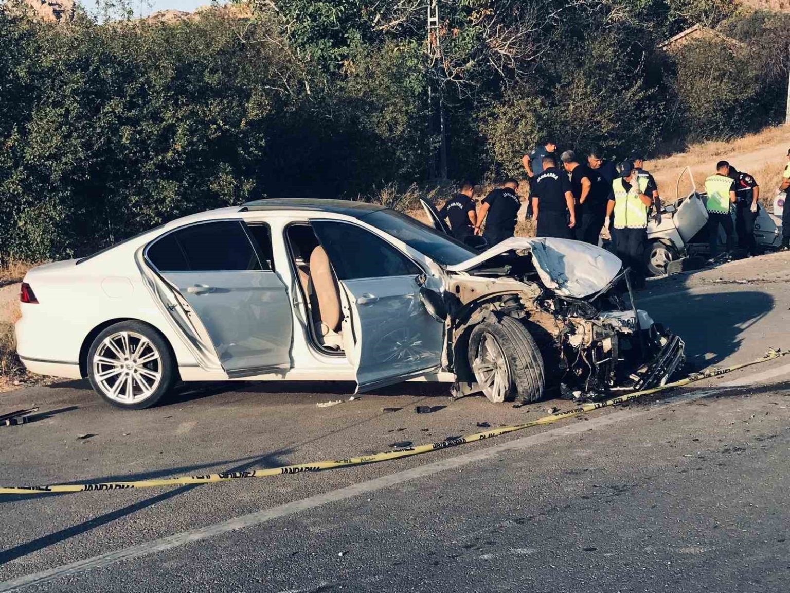 konyada-feci-kaza-ikiz-kardesler-hayatini-kaybetti-5-kisi-yaralandi