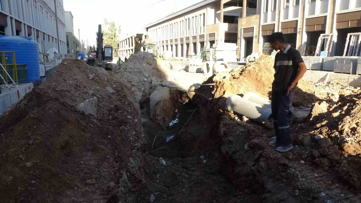 malatyada-carsi-insaatinda-gocuk-altinda-kalan-isci-kurtarilamadi