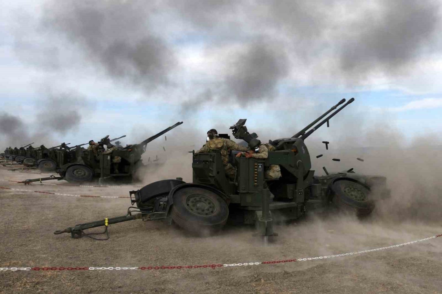 namlulu-hava-savunma-silahlari-ile-hava-hedefleri-basariyla-vuruldu