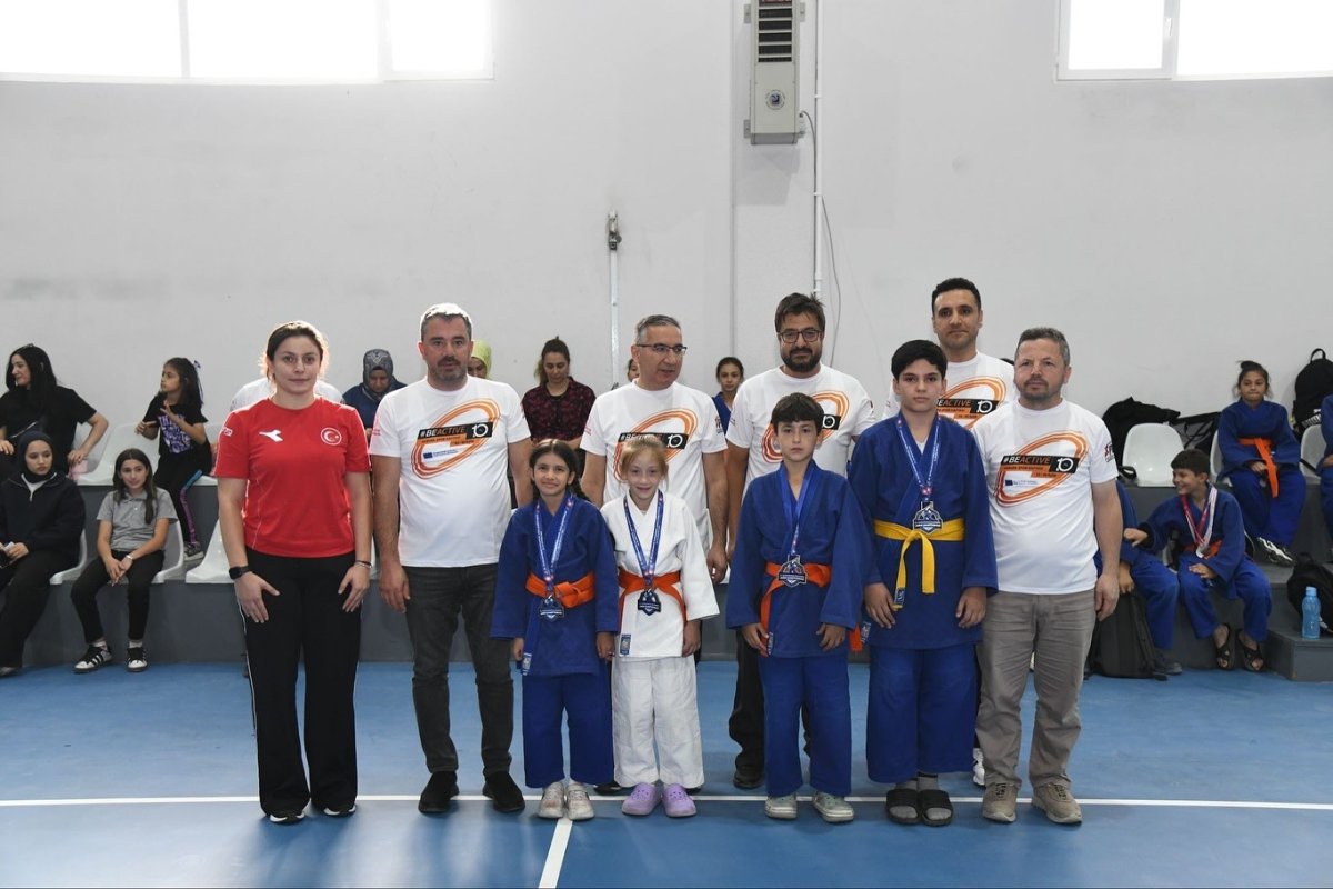 pursaklarin-spor-salonlarinda-yarinlarin-sampiyonlari-yetisiyor