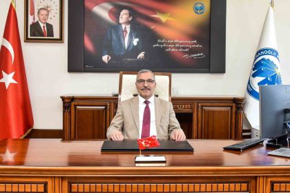 rektor-mehmet-gavgali-yeni-akademik-yili-buyuk-bir-heyecanla-karsiliyoruz