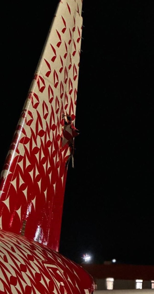 rusyada-2-ucak-pistte-carpisti