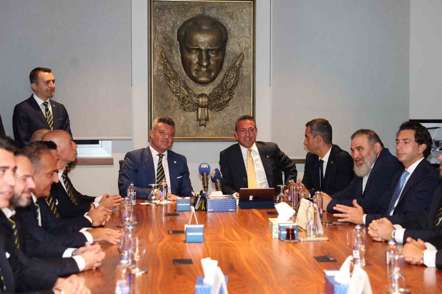 sadettin-saran-ve-yonetim-kurulu-uyeleri-mazbatasini-aldi