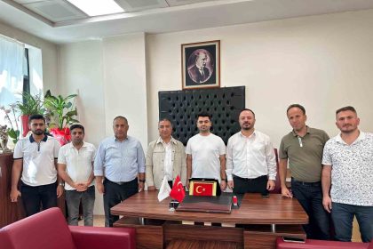 saglik-sen-uluderede-saglikcilarin-ozverisine-degindi