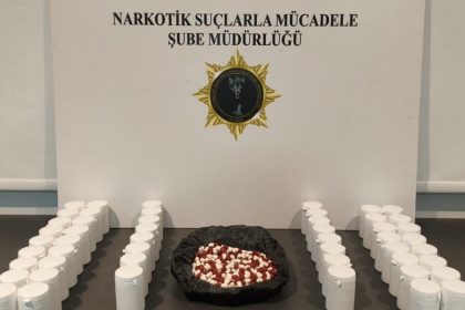 samsunda-uyusturucu-operasyonlari-binlerce-ecza-ele-gecirildi