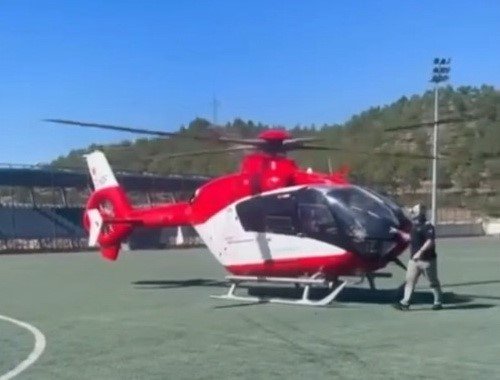 sinopta-ambulans-helikopter-yeni-dogan-bebek-icin-havalandi