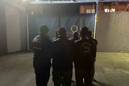 uyusturucudan-aranan-sahsin-uzerinden-yine-uyusturucu-cikti