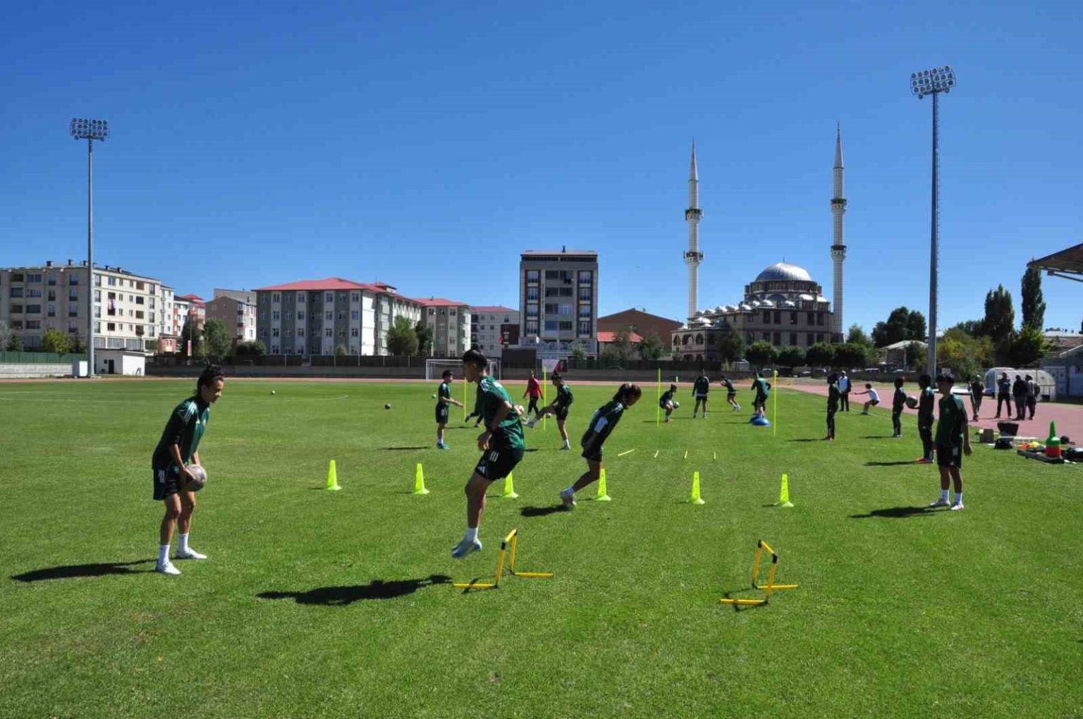 yuksekova-spor-trabzonspor-macina-karsta-hazirlaniyor