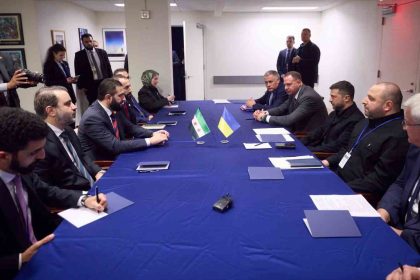 zelenskiy-suriye-devlet-baskani-es-sara-ile-gorustu