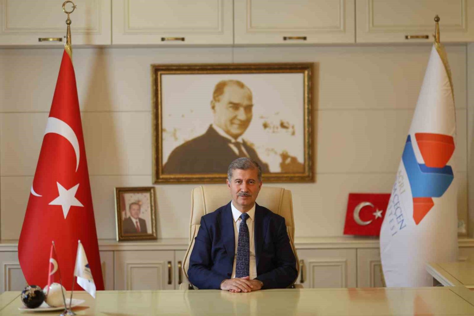 agrida-doktora-yumruklu-saldiri