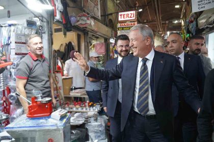 ak-parti-kayseri-teskilati-kapali-carsida-esnaf-ziyaretinde-bulundu