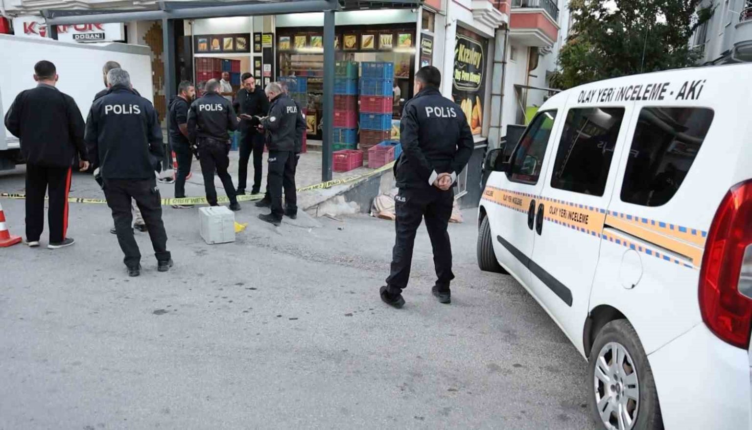 aksarayda-silahli-ekmek-kavgasi-kanli-bitti-1-yarali