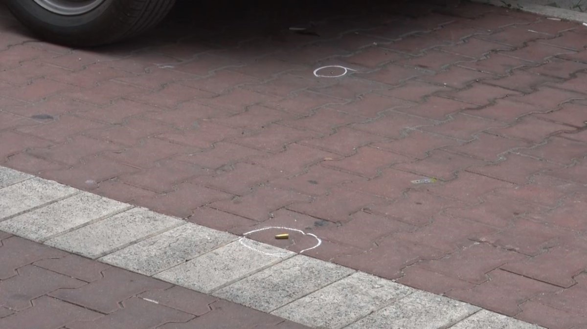 avcilarda-iki-yil-once-zipkinla-vurdugu-abisini-bu-defa-kursunladi