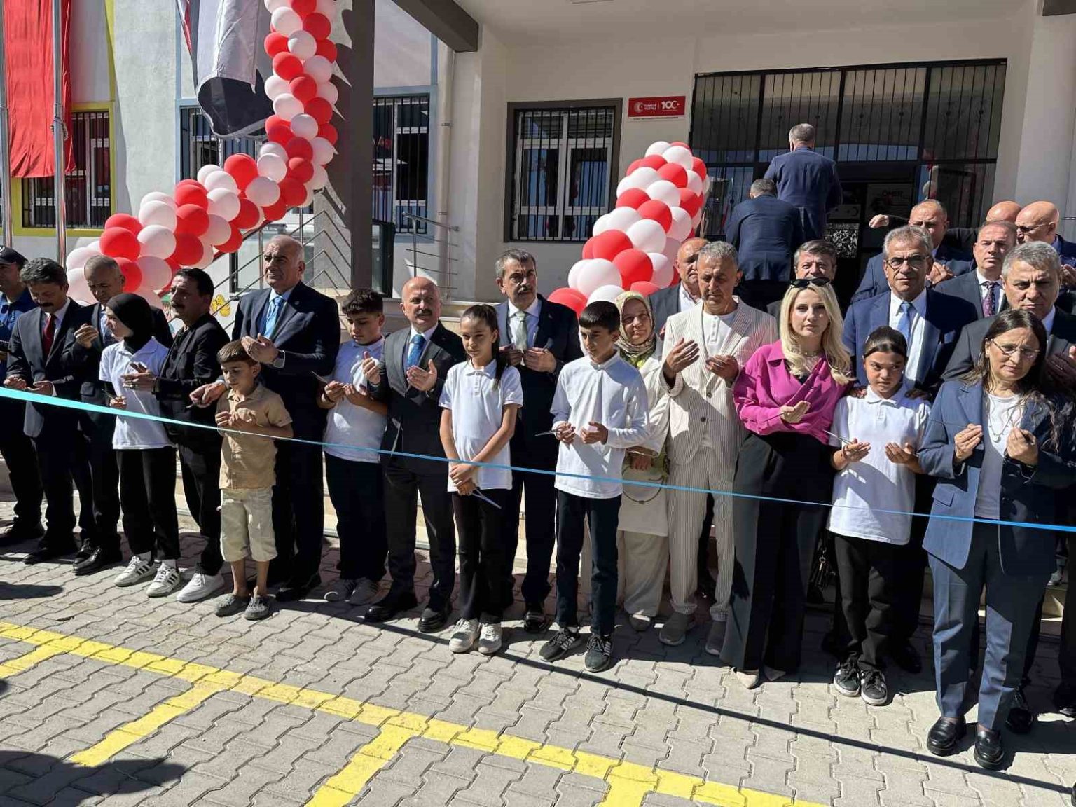 bakan-tekin-turkiye-son-20-yilda-egitim-ogretimde-fiziki-altyapi-teknolojik-altyapi-ve-akademik-icerik-acisindan-devrim-niteliginde-isler-yapti
