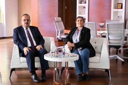 baskan-cercioglu-vali-canbolati-agirladi
