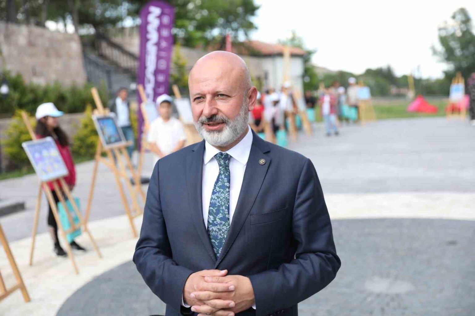 baskan-colakbayrakdar-kayseri-bilimin-ve-astronominin-merkezi-olacak