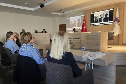 bicakli-saldirida-oldurulen-arkeolog-sinan-sertel-sempozyumda-unutulmadi