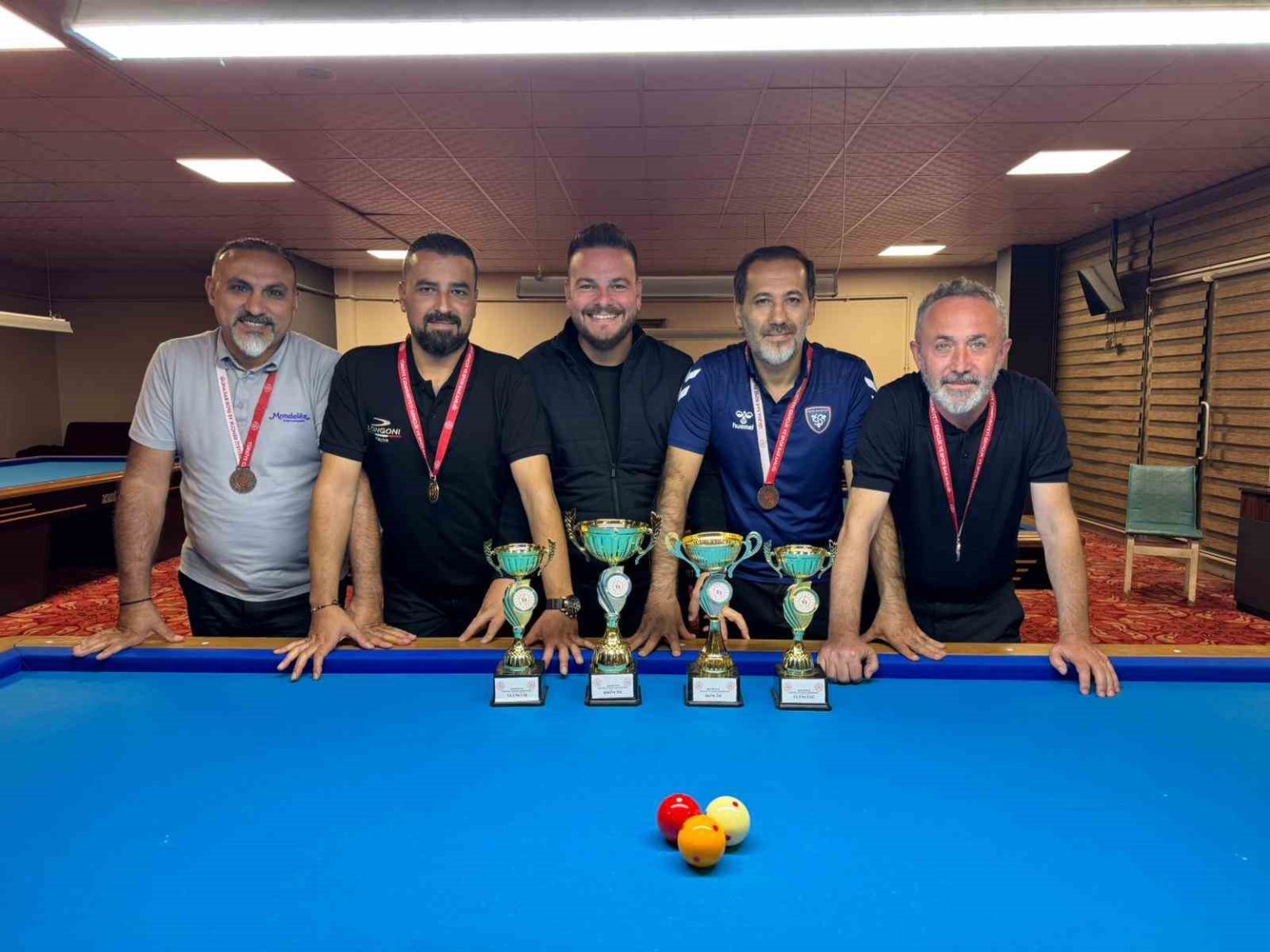 bilardoda-sampiyon-ozkan-kocabiyik
