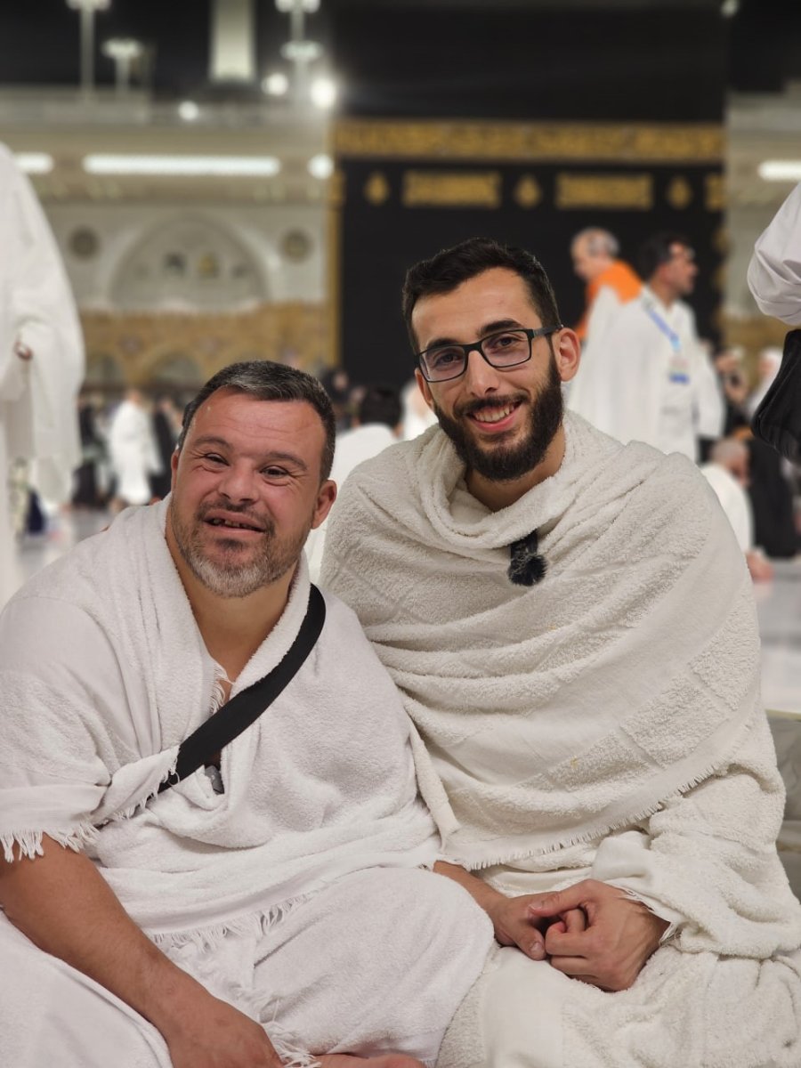 down-sendromlu-savasin-umre-hayali-gercek-oldu