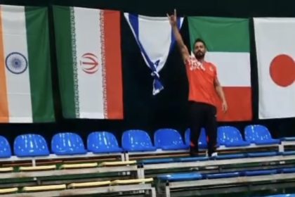 dunya-ucuncusu-oldu-soykirima-tepki-gostermek-icin-israil-bayragini-dugumledi