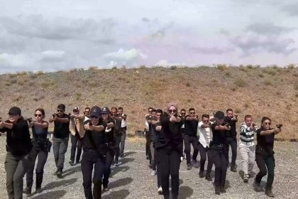 erzincan-emniyetinden-personeline-hizli-ve-etkin-mudahale-egitimi-gerceklestirildi