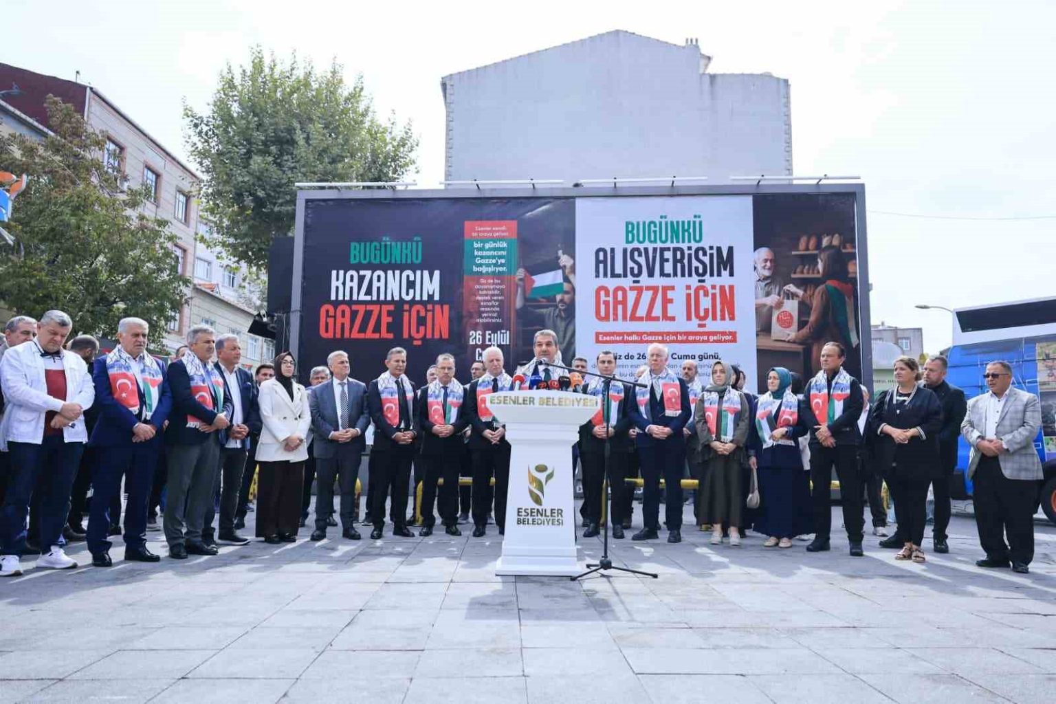 esenlerli-esnaf-ve-vatandaslardan-gazze-dayanismasi