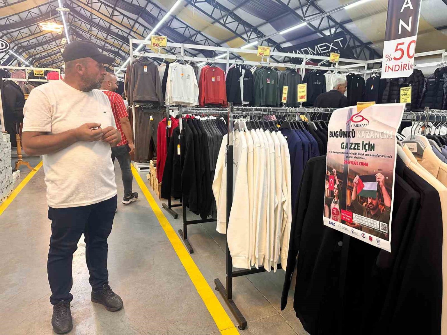 giyimkent-esnafindan-gazzeye-destek