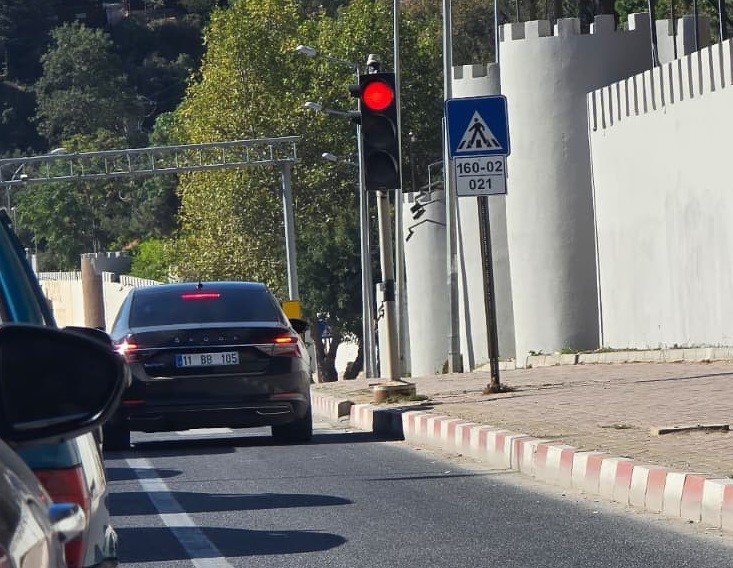 guvenlik-seridini-kullanan-araclar-tepkilere-neden-oluyor