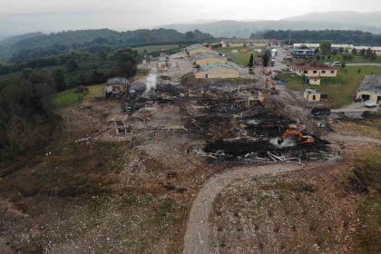 havai-fisek-patlamasi-davasinda-direnme-karari-cikti-fabrika-sahibi-tahliye-edildi