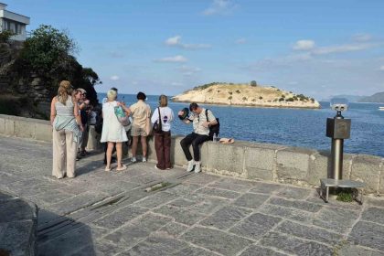 kruvaziyer-turizminde-parlayan-yildiz-amasra