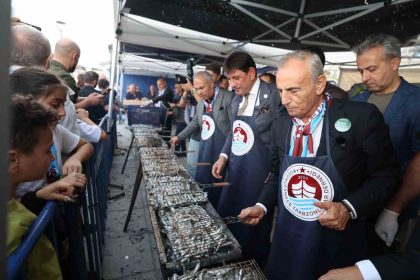 kucukcekmecede-trabzon-ruzgari-basladi
