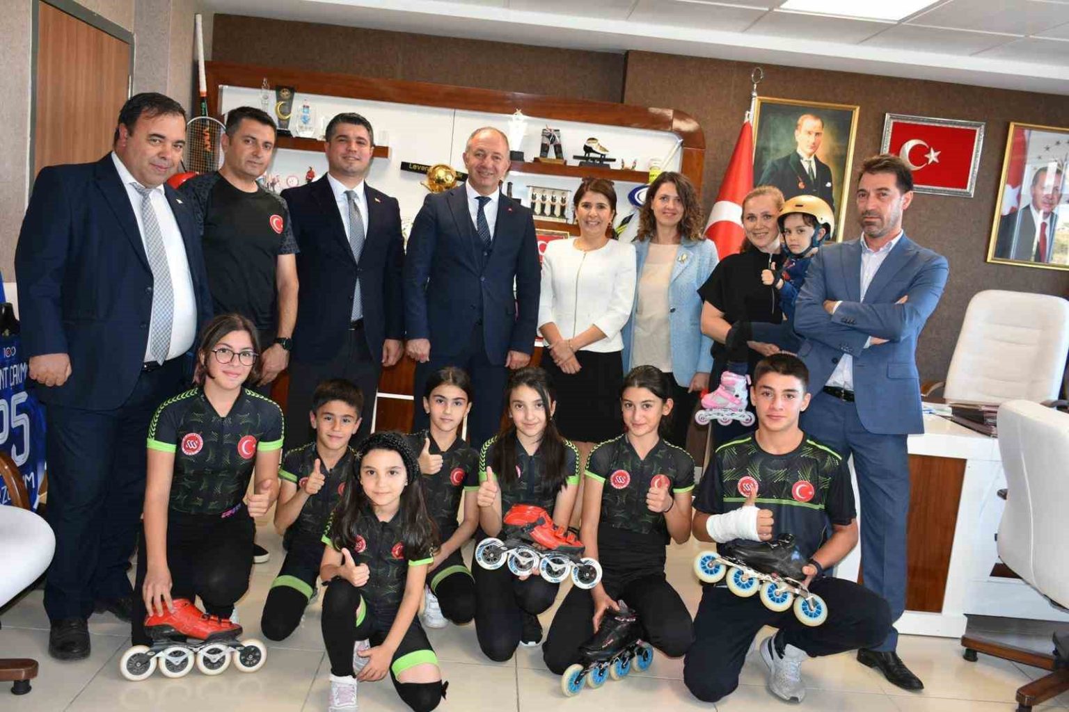 speed-skating-spor-kulubu-yonetiminden-cakmura-ziyaret