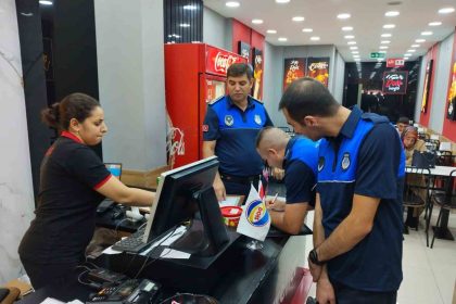 zabita-ekiplerinden-lokanta-kafe-ve-fast-food-isletmelerine-denetim