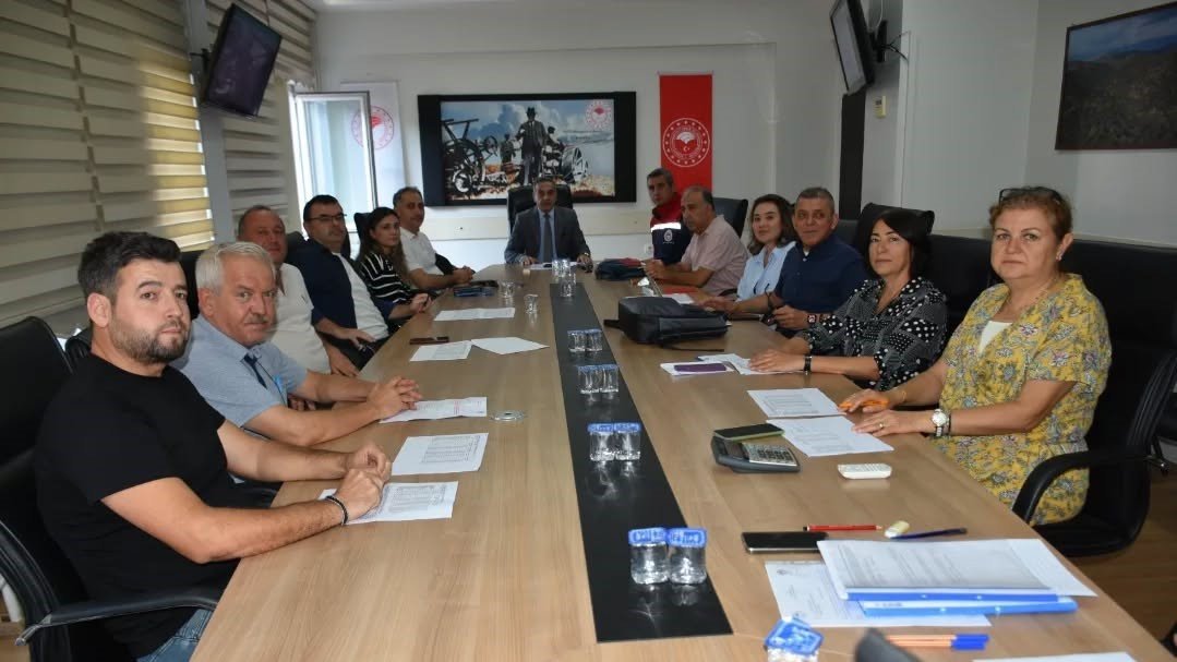zeytin-ve-zeytinyagi-rekolte-tahmin-toplantisi-gerceklestirildi