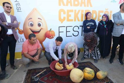 2-kabak-cekirdegi-festivali-yapildi