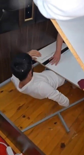 aranan-sahis-yatagin-altinda-yakalandi