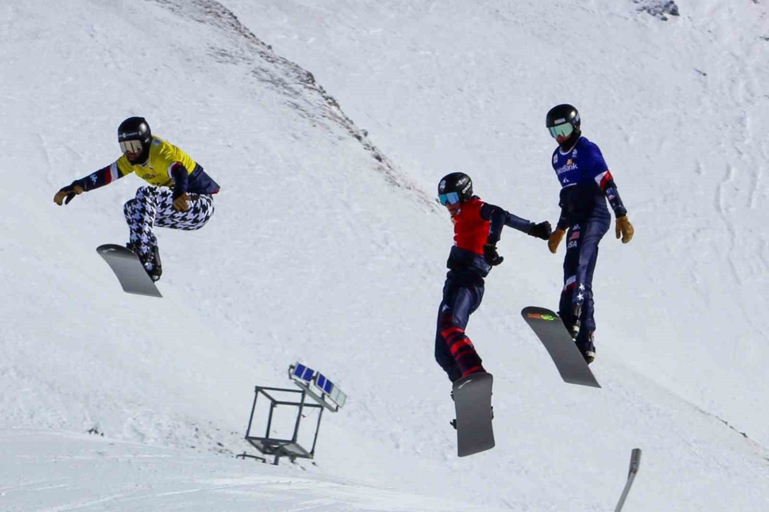 avrupa-cross-snowboard-yarislari-2026da-erzincanda