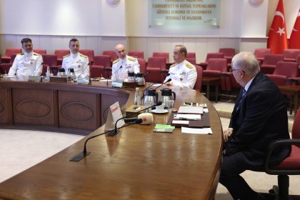 bakan-guler-turk-donanmasi-dunyanin-en-guclu-deniz-unsurlarindan-biri-haline-geldi