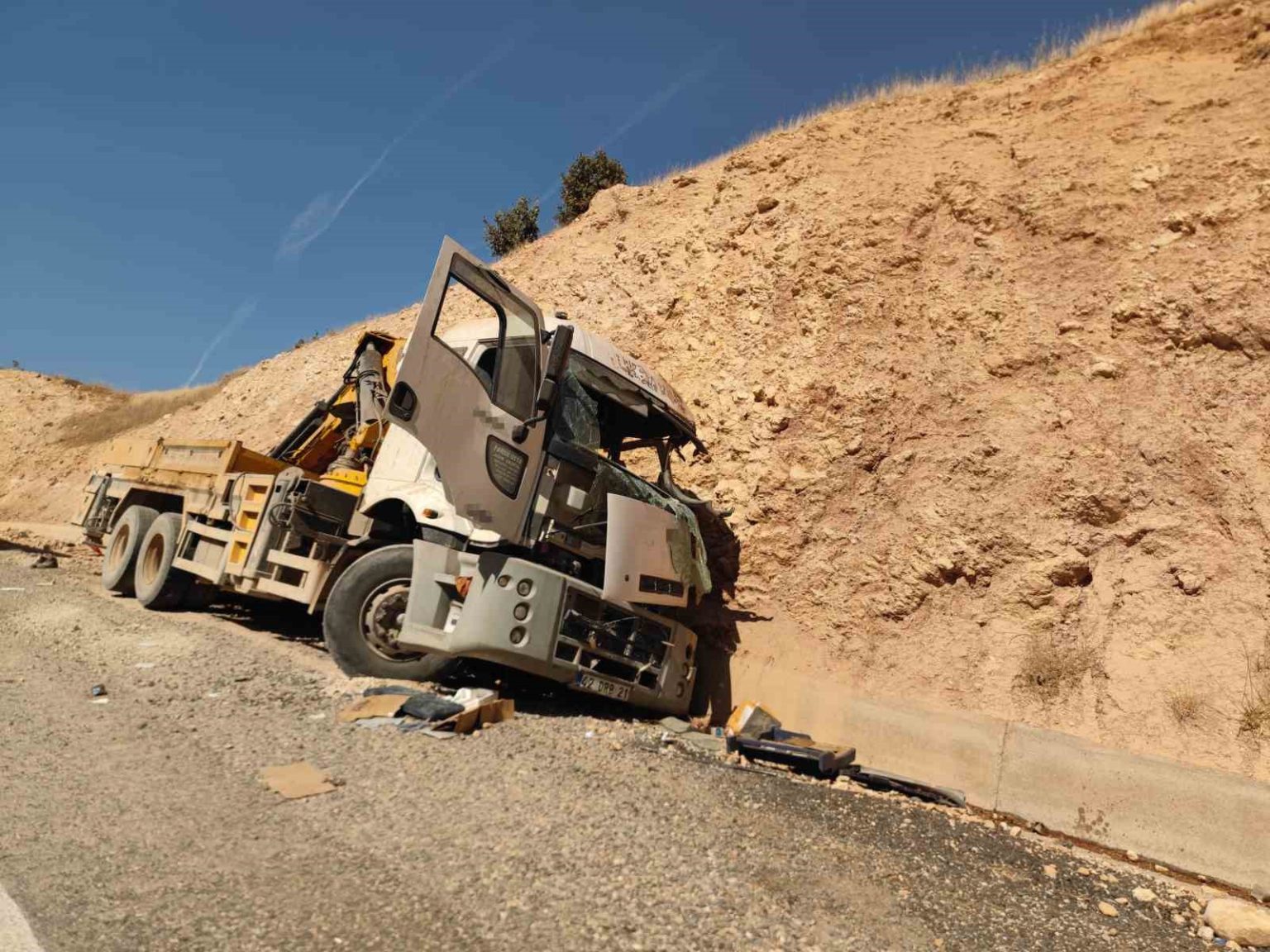 freni-bosalan-vinc-kayaliga-carpti-1-olu-1-yarali