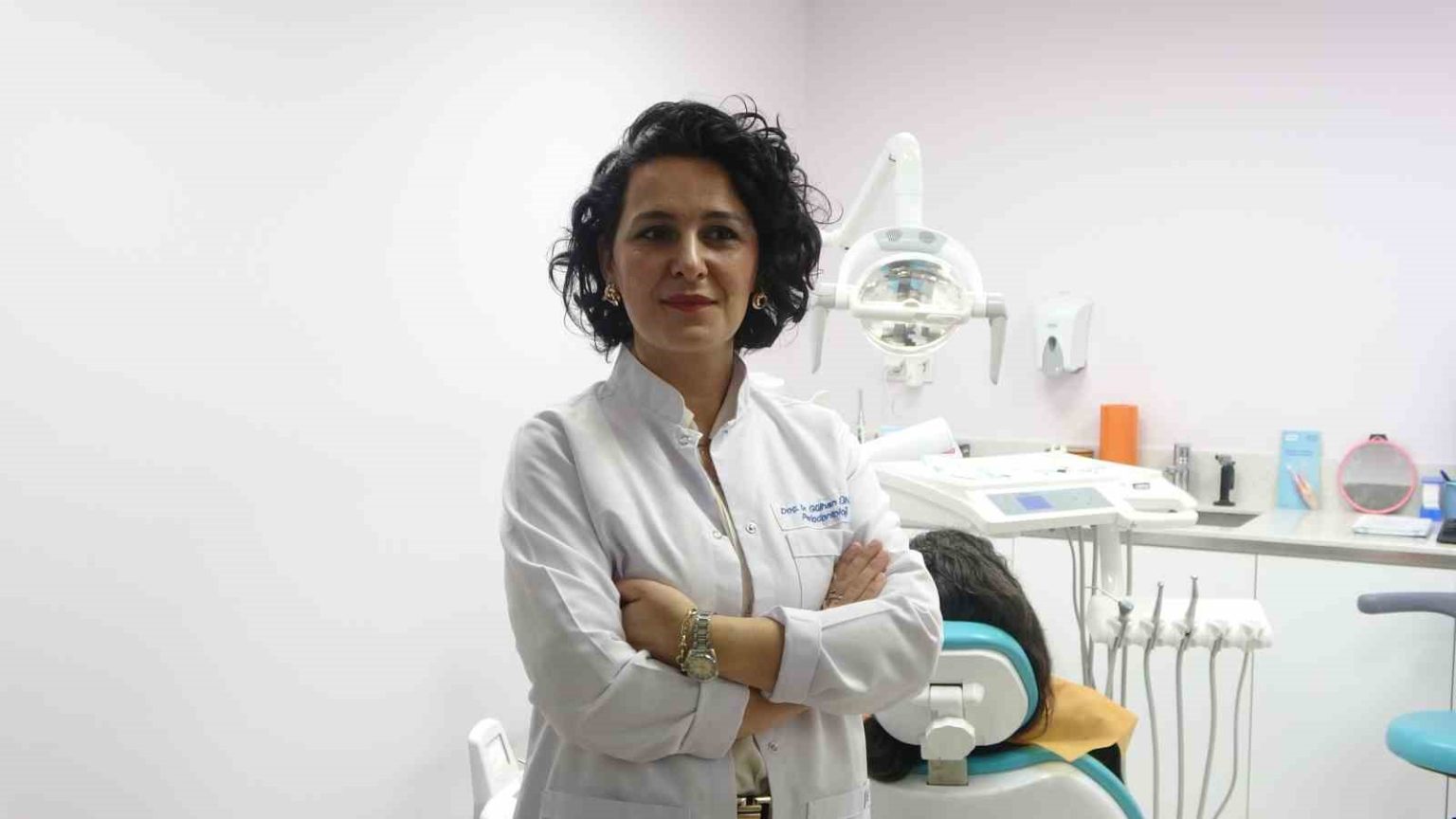 gelecegin-dis-hekimleri-yapay-zeka-destekli-egitimle-yetisiyor